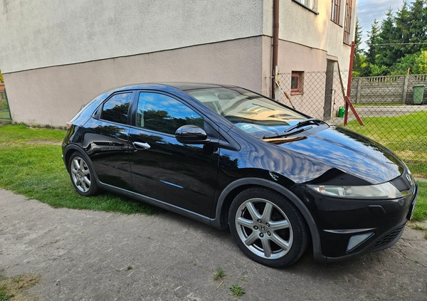 Honda Civic cena 21900 przebieg: 245000, rok produkcji 2006 z Skierniewice małe 154